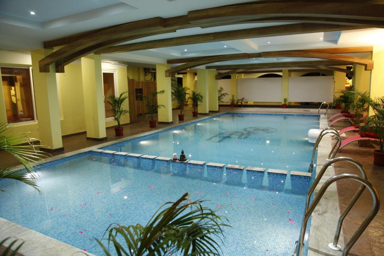 Cinemascope An Apart Hotel Csennai Kültér fotó